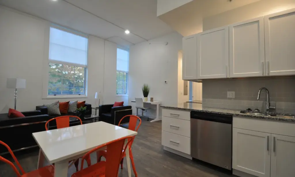 broadway lofts 4